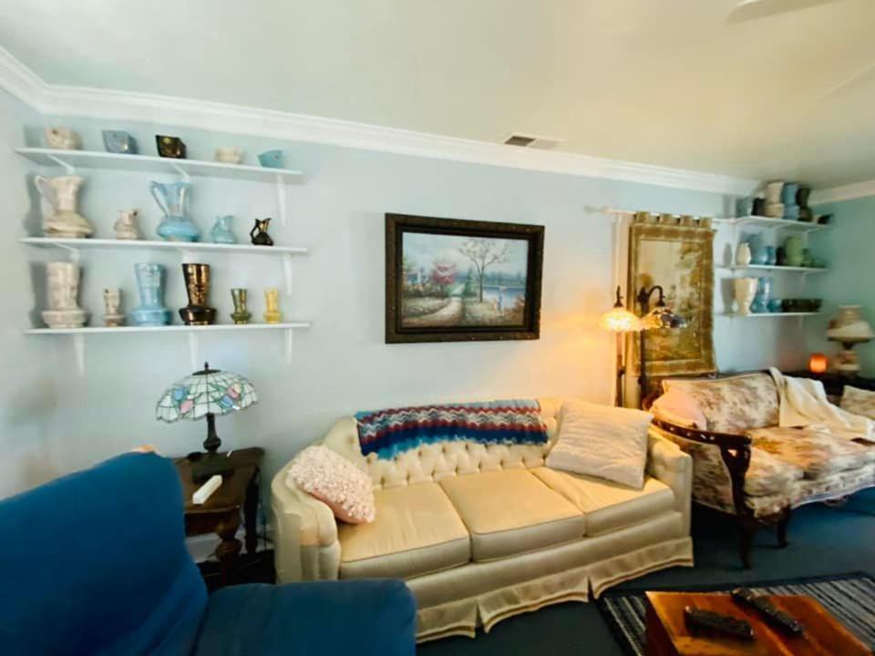 1 Mile To Fort Sill! The Carolebelle Cottage Sleeps 8 With Hottub,Grills,Firepit Lawton Ngoại thất bức ảnh
