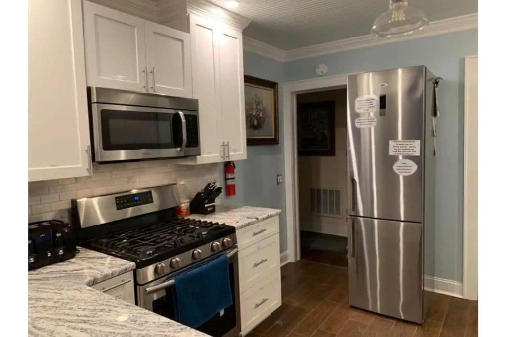 1 Mile To Fort Sill! The Carolebelle Cottage Sleeps 8 With Hottub,Grills,Firepit Lawton Ngoại thất bức ảnh