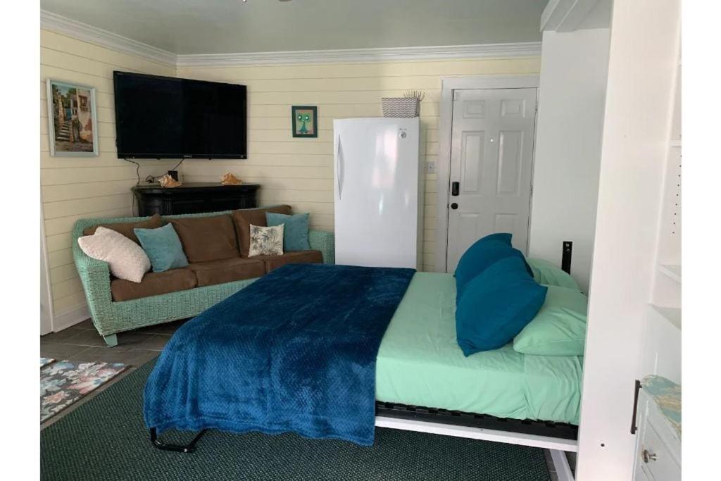 1 Mile To Fort Sill! The Carolebelle Cottage Sleeps 8 With Hottub,Grills,Firepit Lawton Ngoại thất bức ảnh